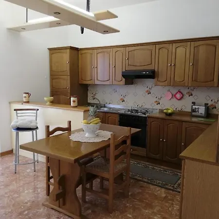 Silvi Hill Apartment Apartament Silvi Paese