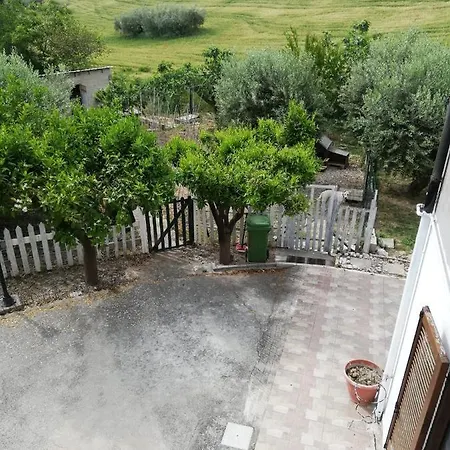 Apartament Silvi Hill Apartment